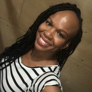 Meet your Posher, Muneerah